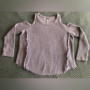 Free People Waffle Cold Shoulder Sweater with Raw Edges Size Small like new!